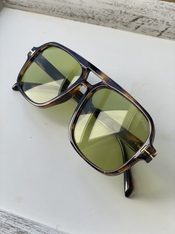 Erteyi güneş gözlüğğ