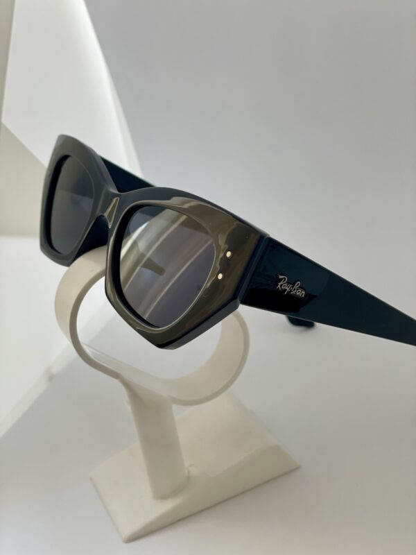 Zeynt güneş gözlüğü