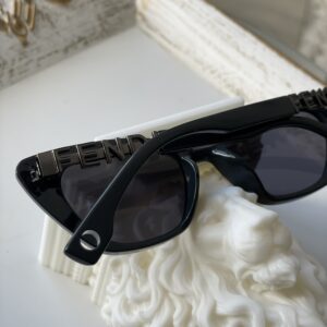 Fentt güneş gözlüğü