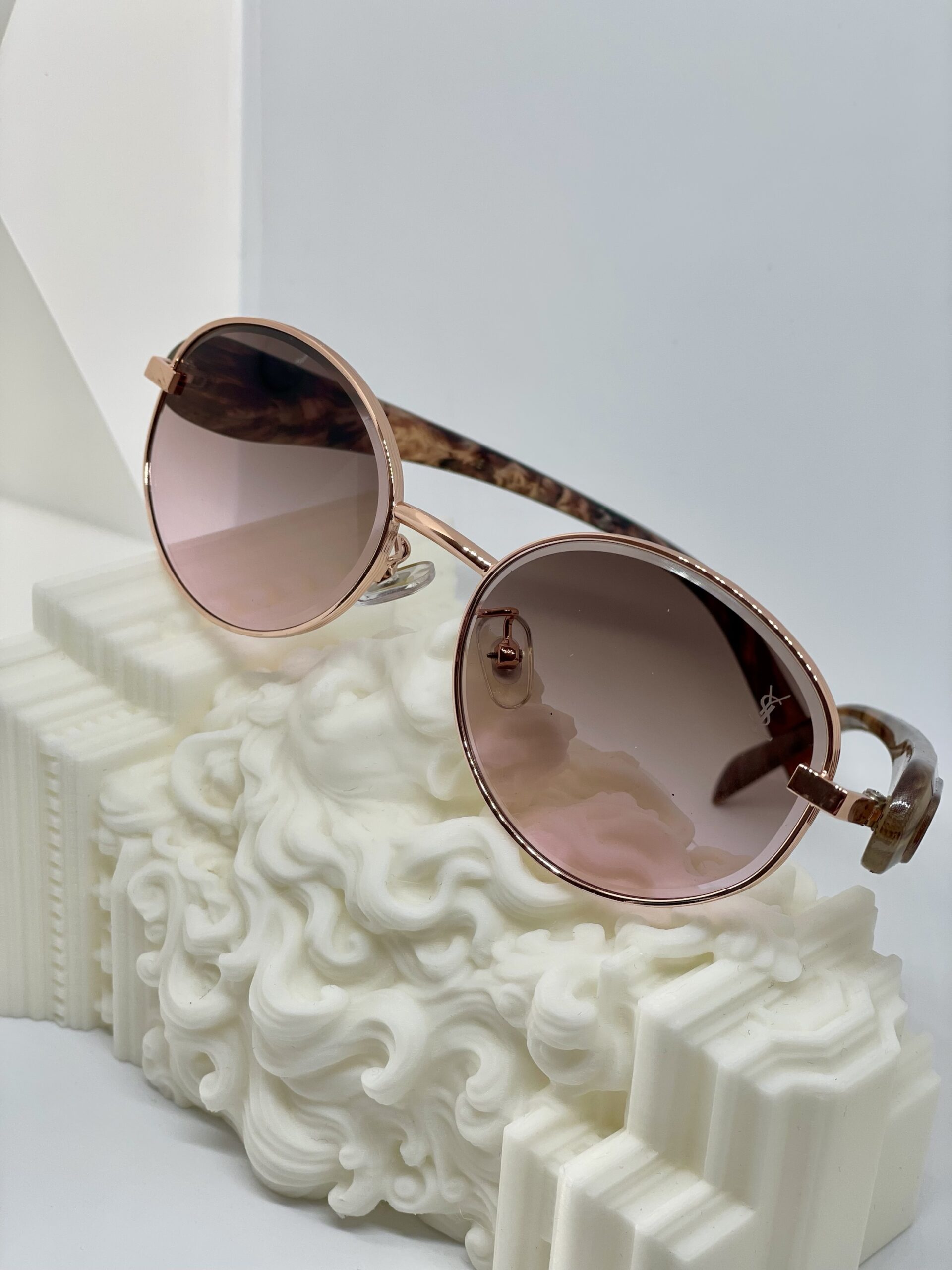 Yslpink güneş gözlüğü - Görsel 1