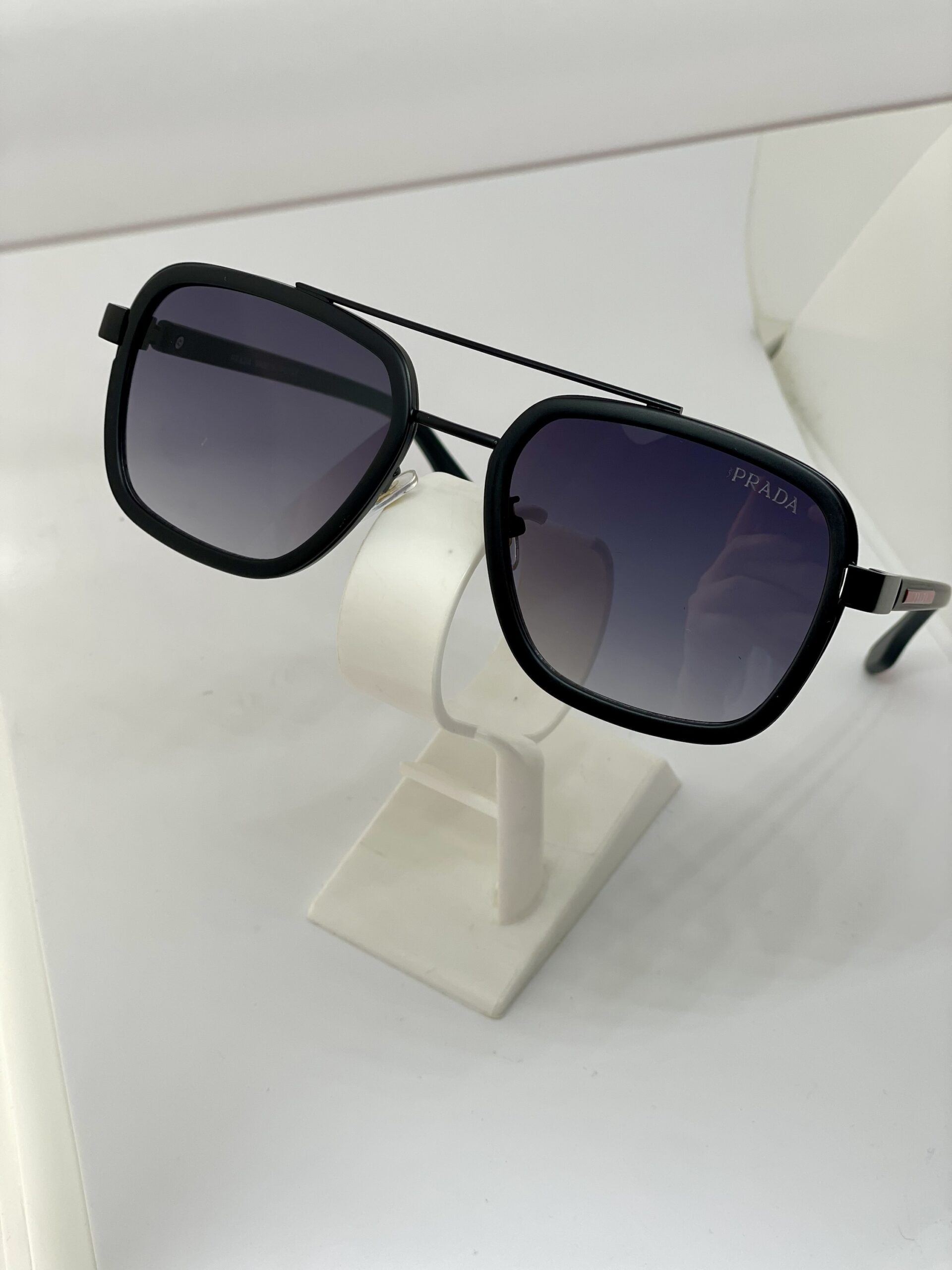 Prenig güneş gözlüğü - Görsel 2