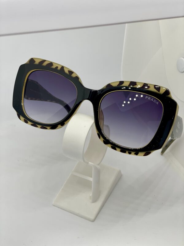 Praqe güneş gözlüğü