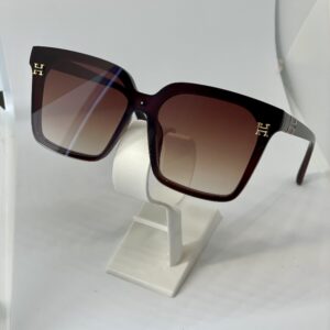 Helen güneş gözlüğü - Görsel 7