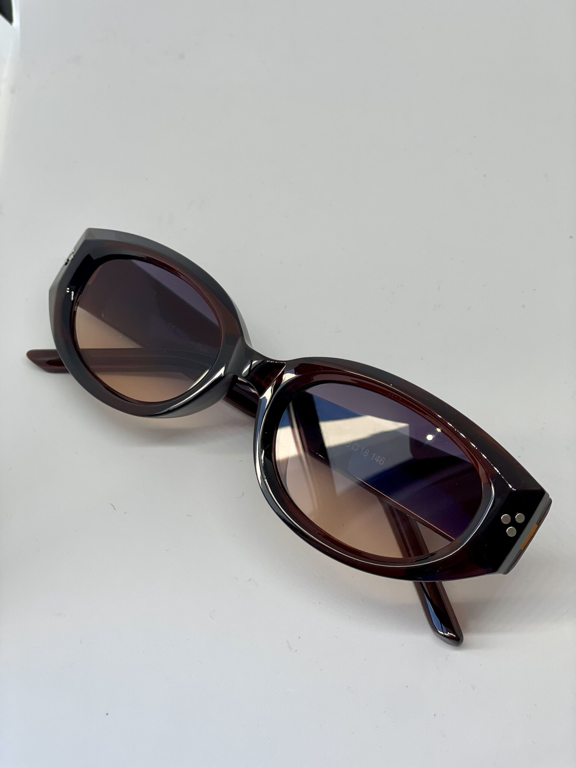 Seline güneş gözlüğü - Görsel 3