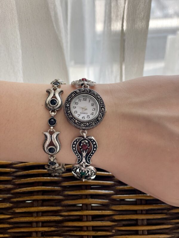 Lale taşlı vintage saat