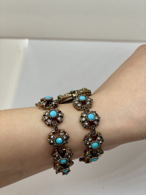 Mavi taşlı vintage saat