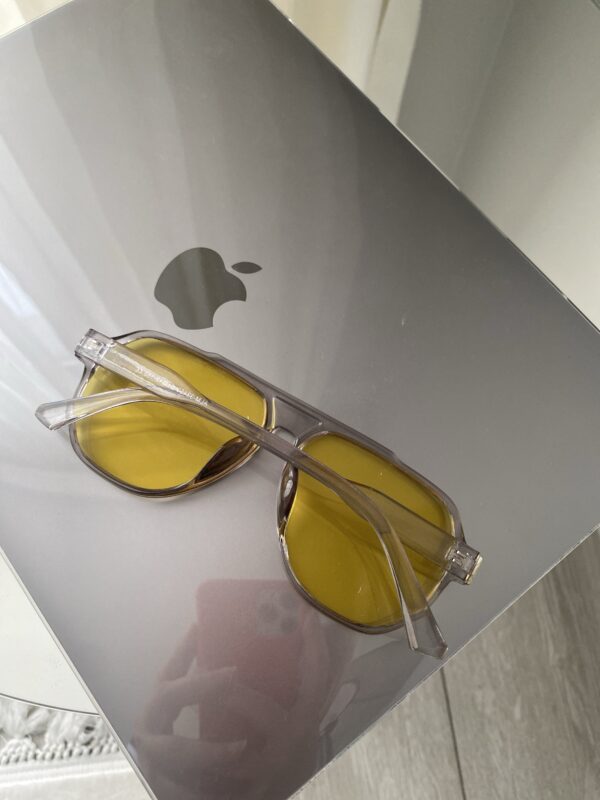 Yellow deer gözlük